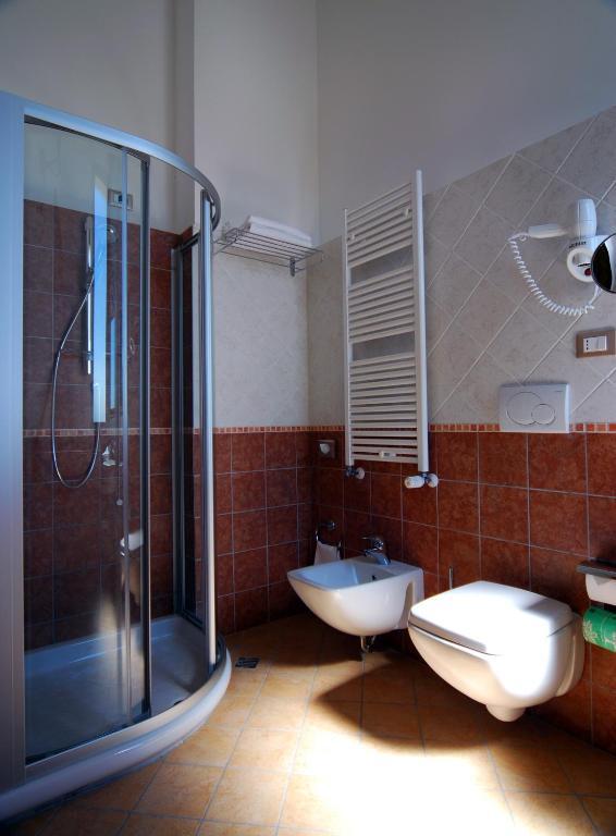 Hotel La Fornace San Vicenzo di Galliera Phòng bức ảnh