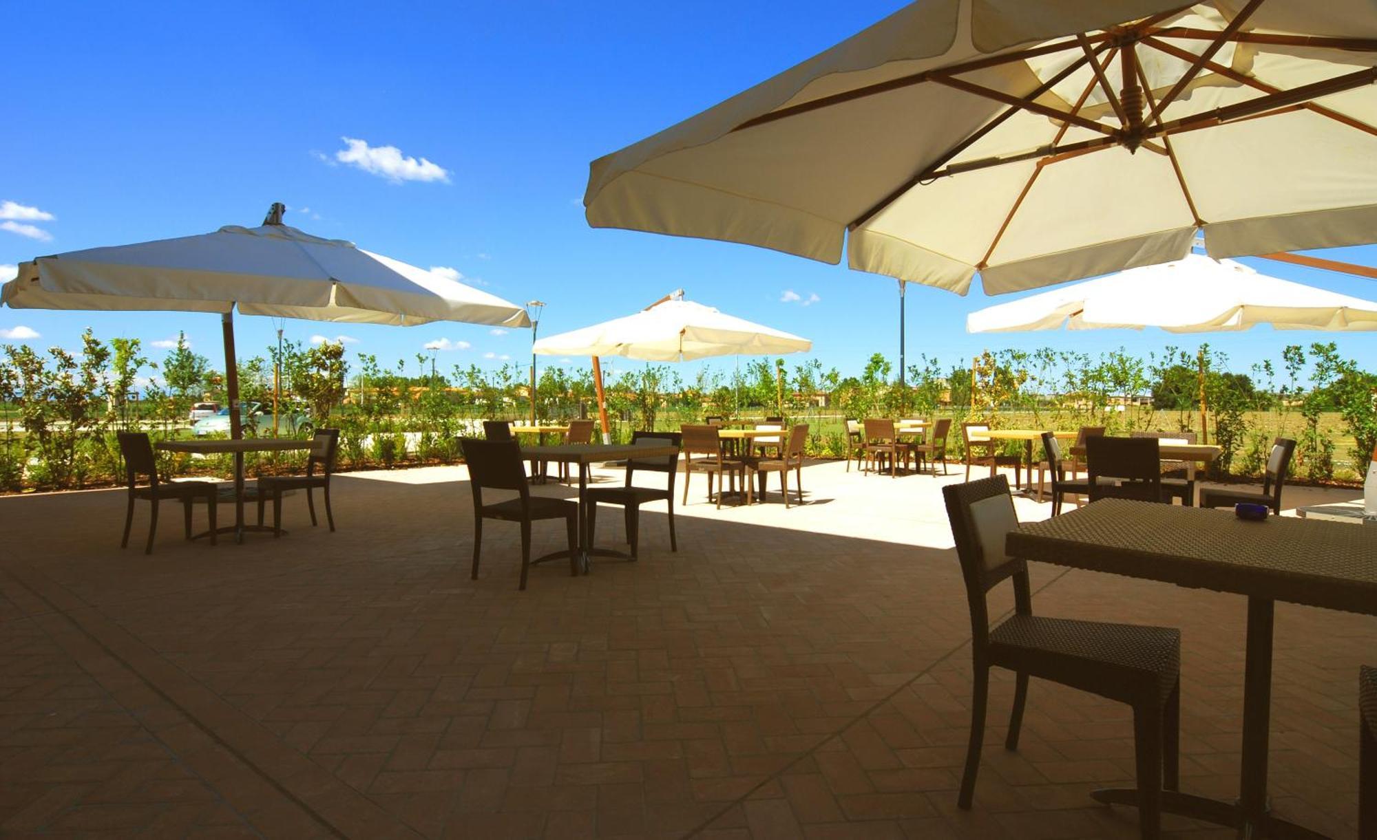 Hotel La Fornace San Vicenzo di Galliera Ngoại thất bức ảnh